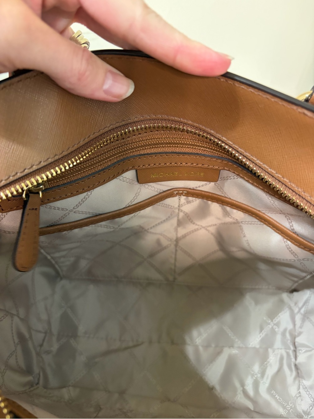 Michael Kors Light Brown Joey Saffiano Leather Medium Pocket Tote - Picture 9 of 17